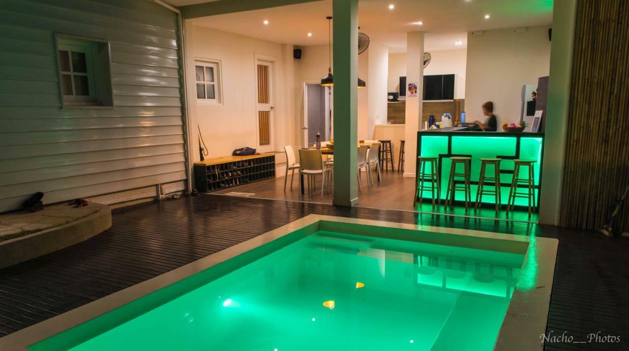 Kame House Backpackers Hostel Ел Нидо Екстериор снимка